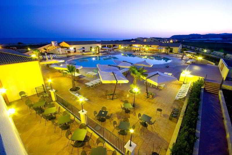 Tk Hotel - Ex Ares San Giovanni La Punta Eksteriør bilde